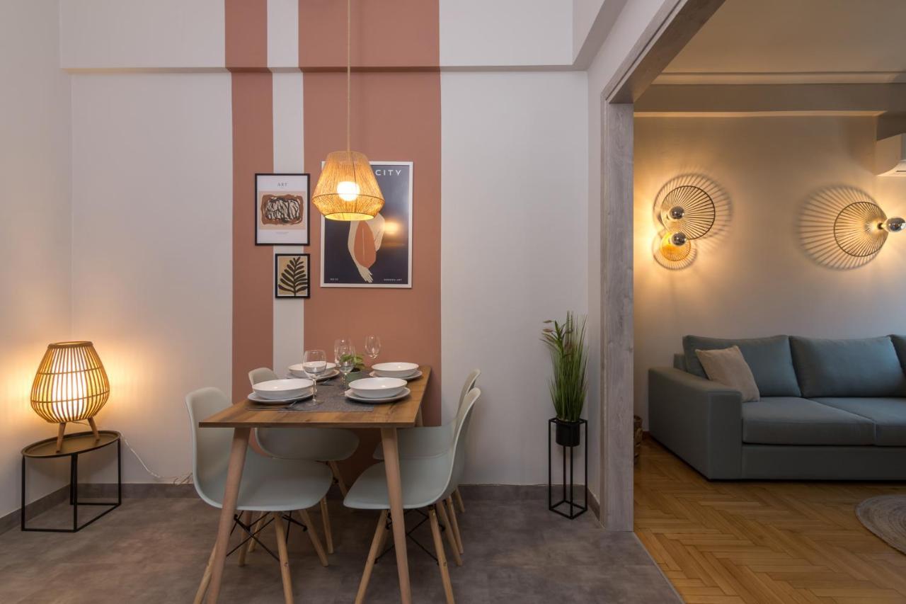 Spacious 2 Bedroom In Koukaki