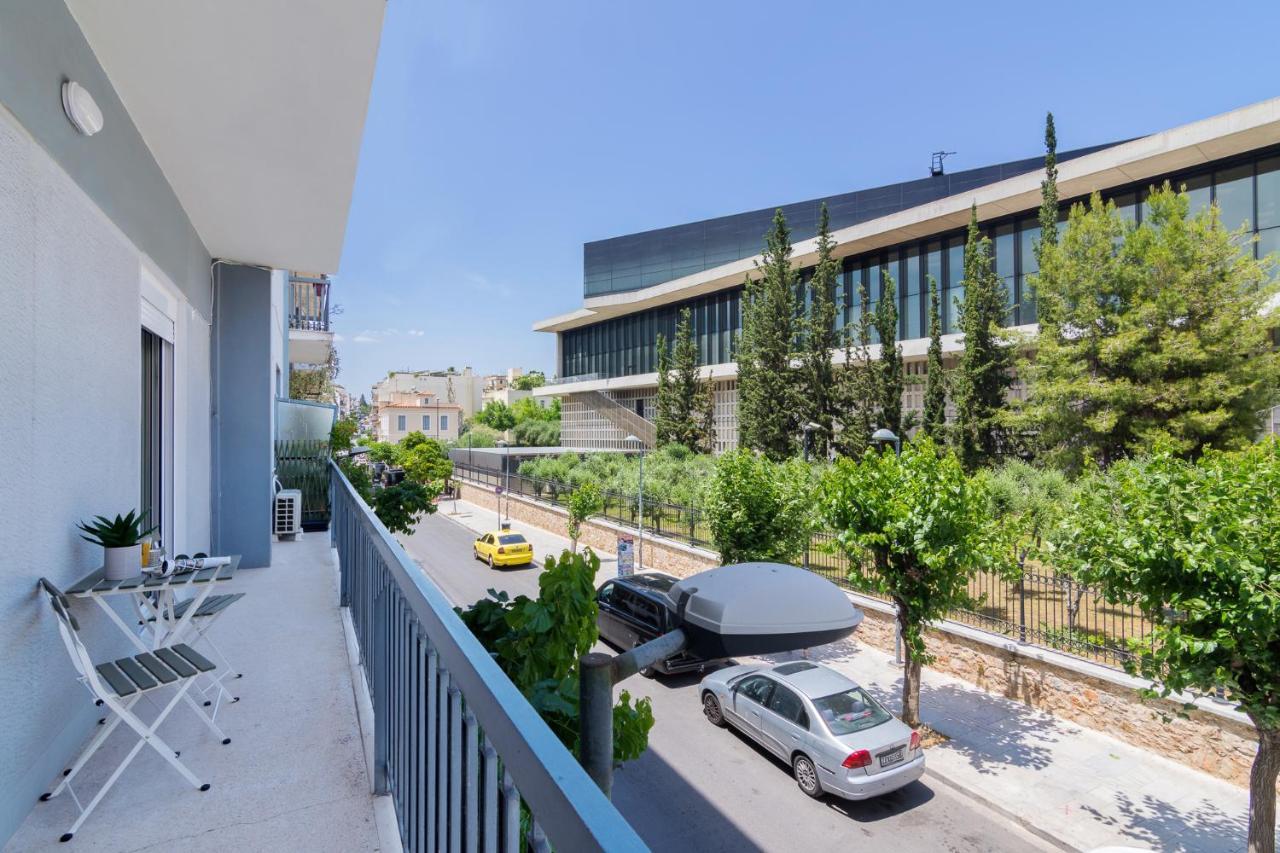 Spacious 2 Bedroom In Koukaki Apartament *